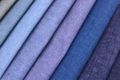 Dzianinowa sofa z dzianiny